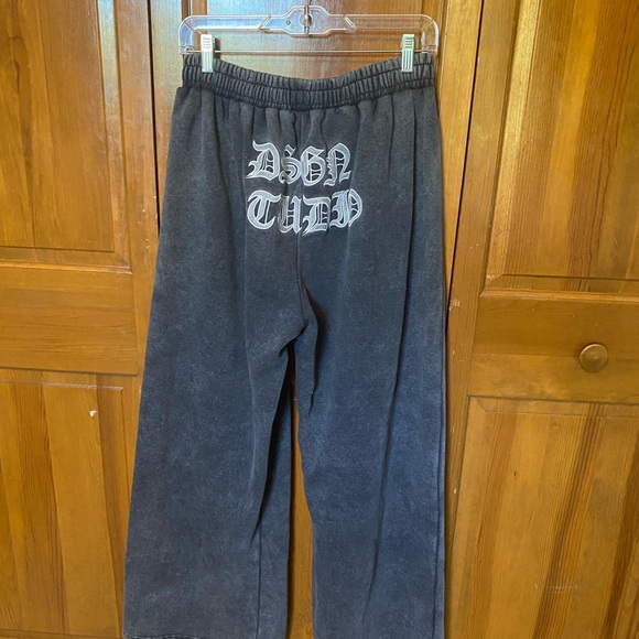 Gray Y2K Sweatpants - Picture 2 of 6